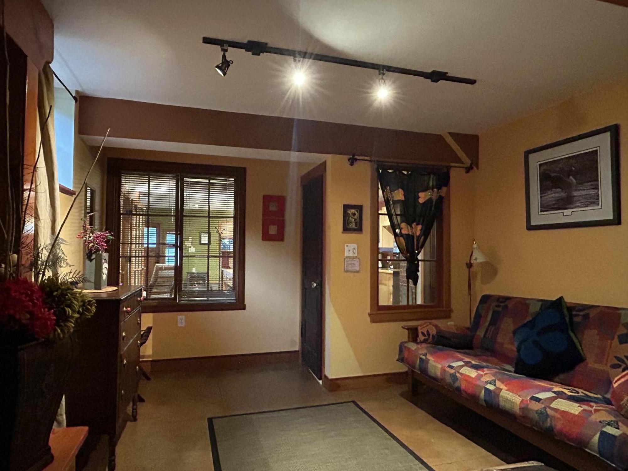 Mistisos Place Vacation Rentals Nelson Exterior foto