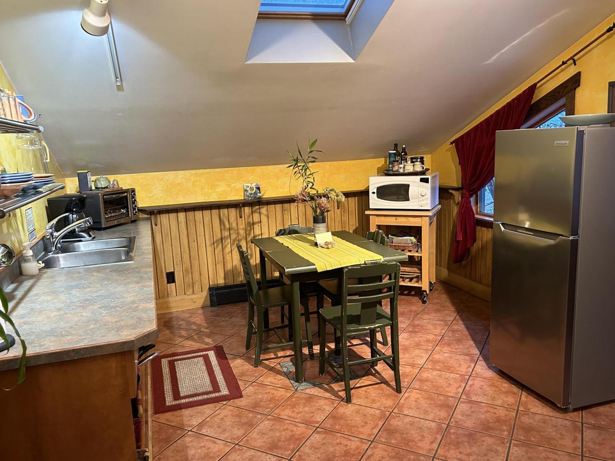 Mistisos Place Vacation Rentals Nelson Exterior foto